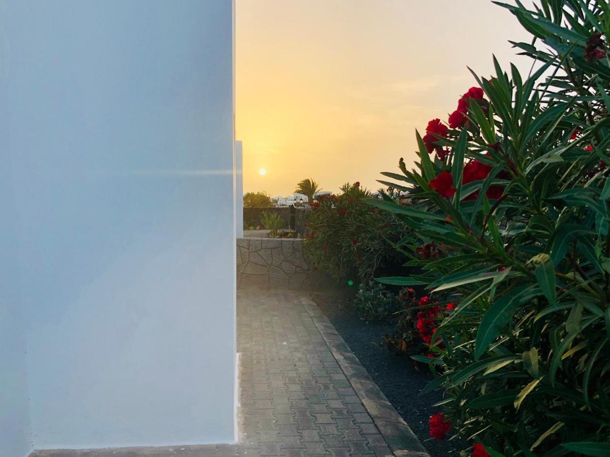 Villa Neptuno With Private Pool, Sea View, Sat-Tv & Free Wifi Playa Blanca  Exteriör bild