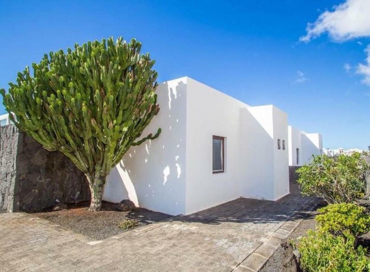 Villa Neptuno With Private Pool, Sea View, Sat-Tv & Free Wifi Playa Blanca  Exteriör bild